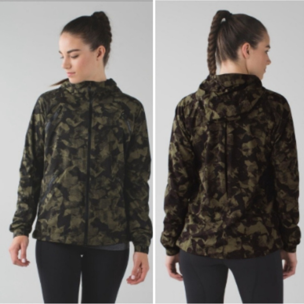 Lululemon Rise And Shine Jacket with Hood Green Black Camo Size 4